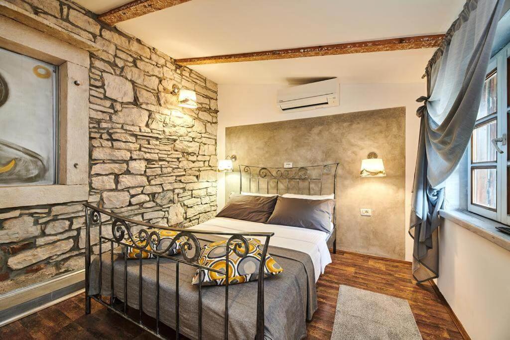Rooms Konoba Pjero ブイェ エクステリア 写真