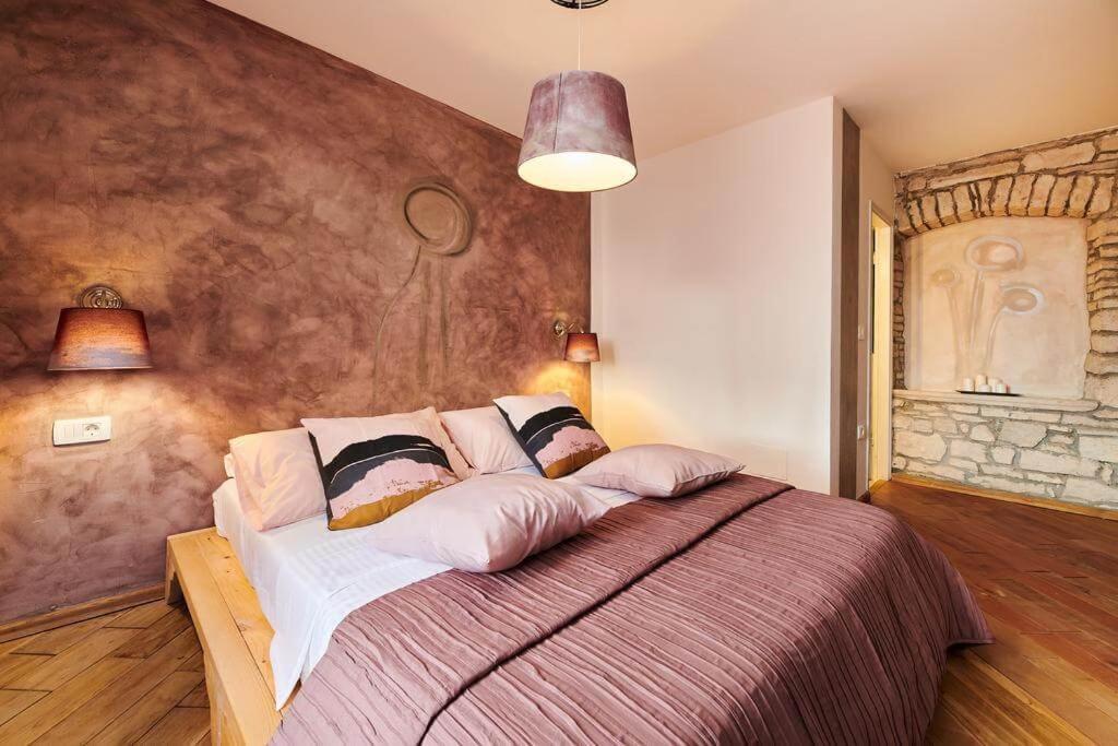 Rooms Konoba Pjero ブイェ エクステリア 写真